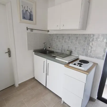 3rd Floor In Town With Sea View Appartement *