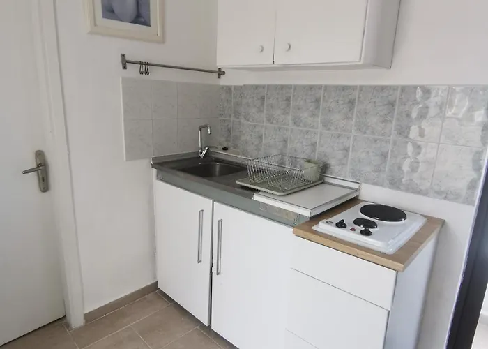 3rd Floor In Town With Sea View Appartement *